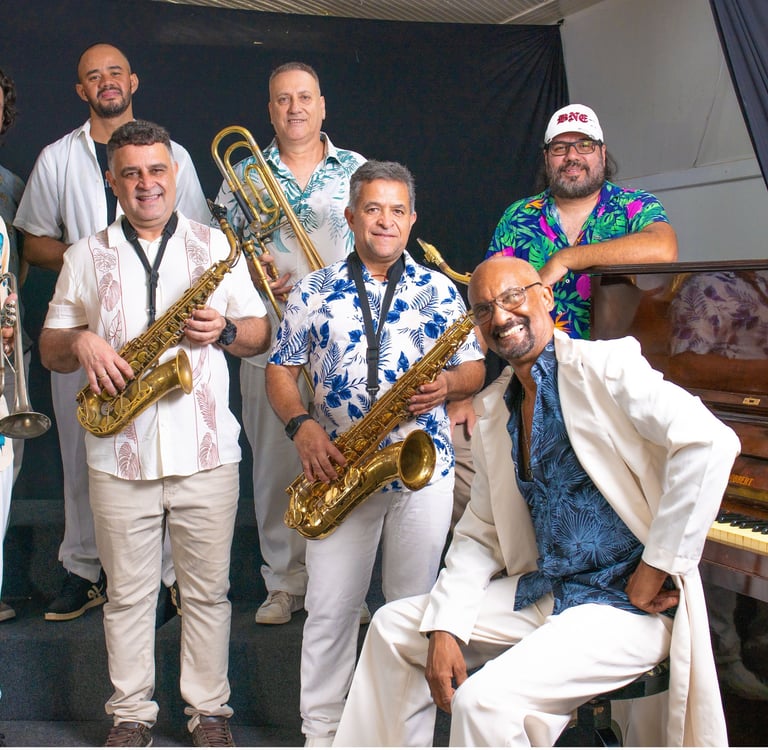 Banda Etc & Salsa