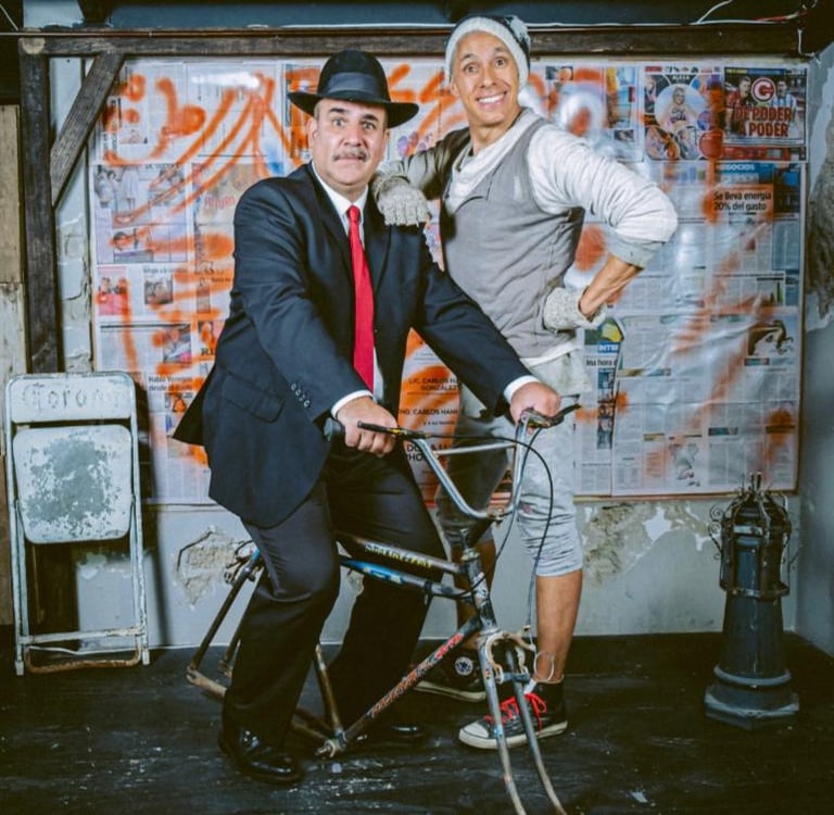 La Bicicleta - Manuel Sevilla y León Michel