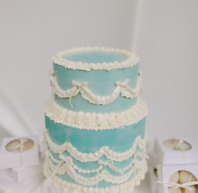 Blue vintage piping wedding cake bozeman big sky montana
