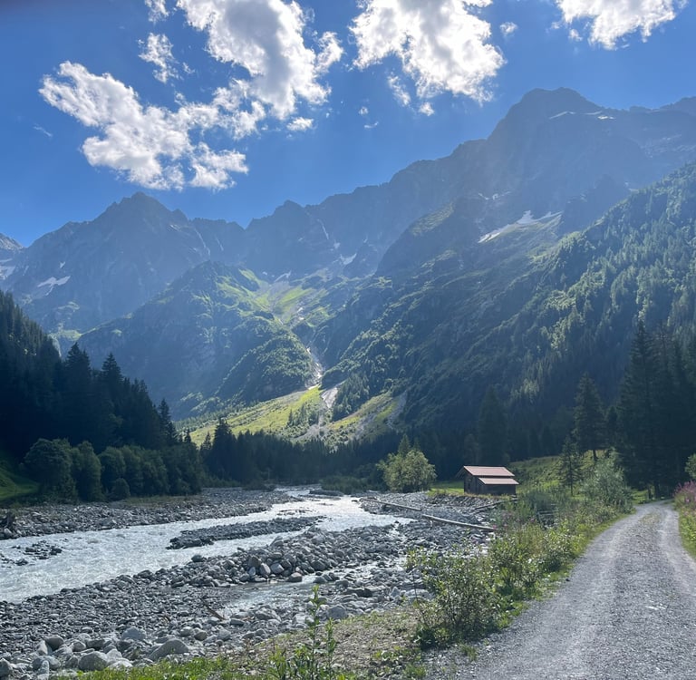 Looking up the river near Selden in the upper Gasterntal