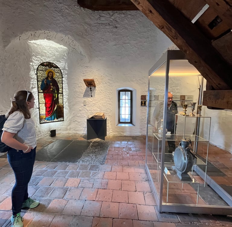 Inside the small Thun Stadtkirche Museum