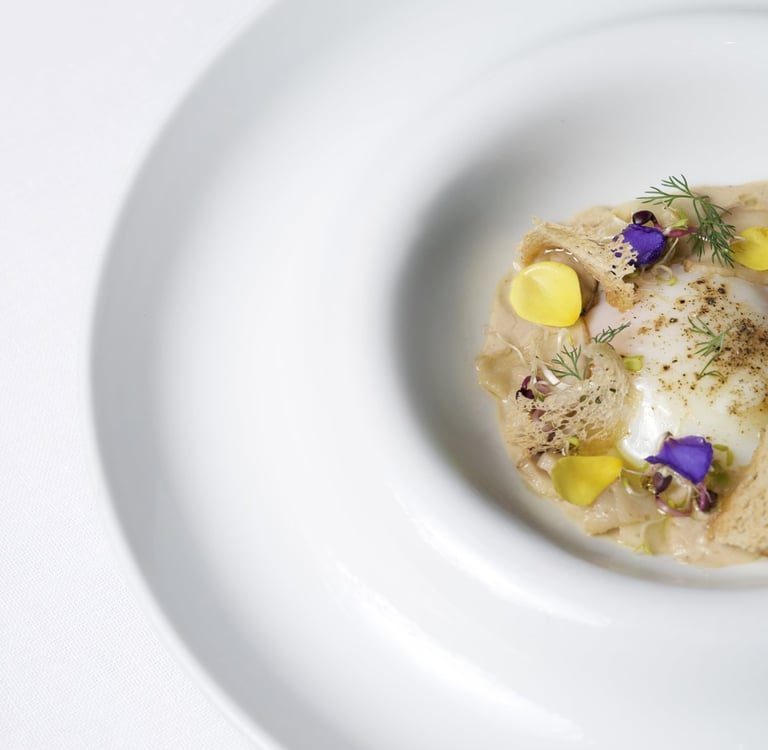 Uovo cotto a bassa temperatura con funghi porcini freschi - Low temperature egg with porcini mushroo