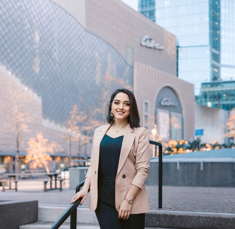 maliheh ghaneei charsoo group ملیحه قانعی گروه چارسو کوچ کار تخصصی کانادا امریکا استرالیا