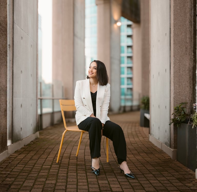 Maliheh Ghaneei Career Strategy Expert Charsoo Group ملیحه قانعی، متخصص شغلی و بنیان‌گذار چارسو