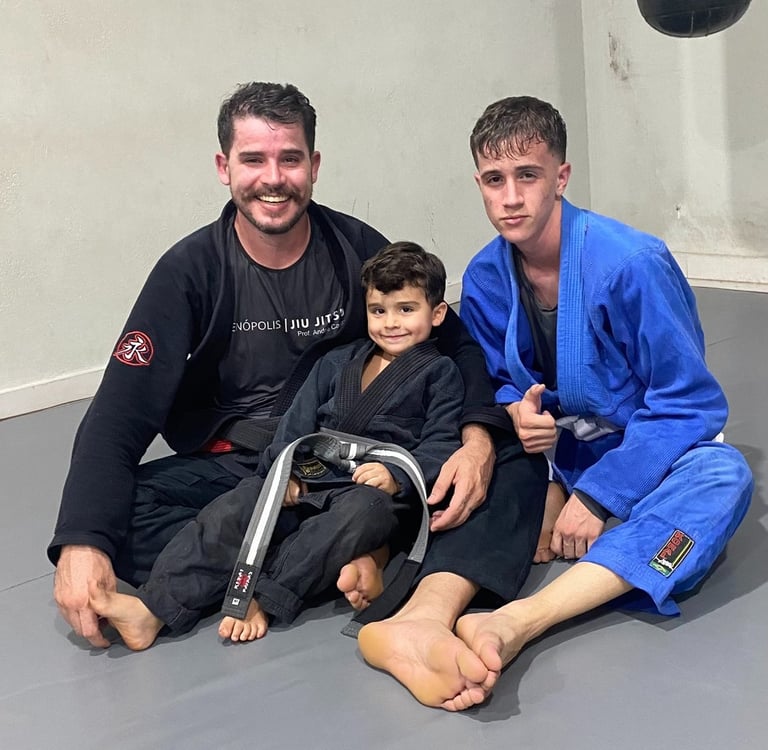 jiu-jitsu-infantil-academia-pirenopolis-professor-andre-castro