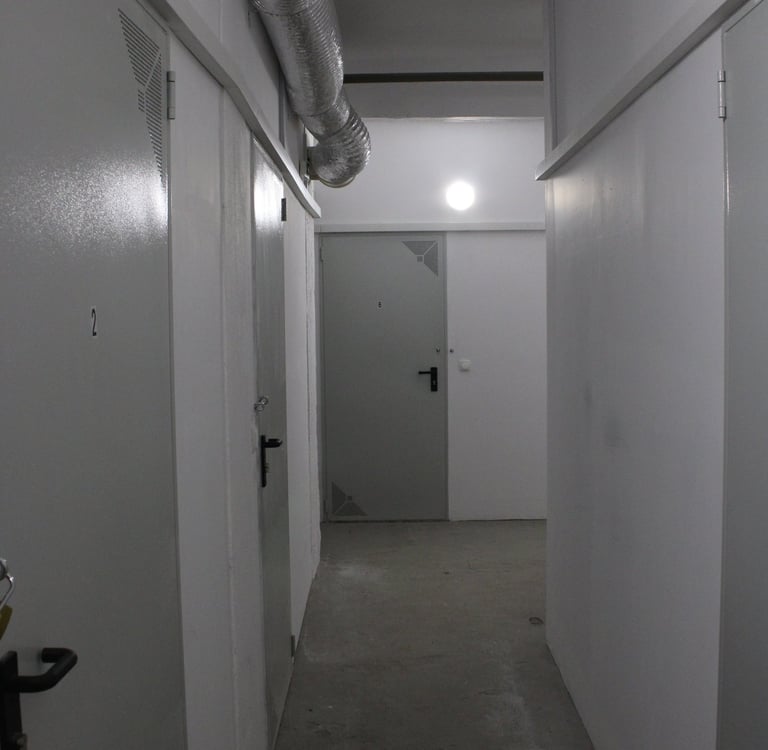 Central Corridor with Ventilation System