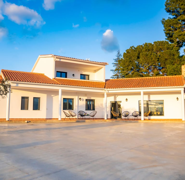 Casa rural hasta 11 personas. Finca alojamiento hasta 35 personas