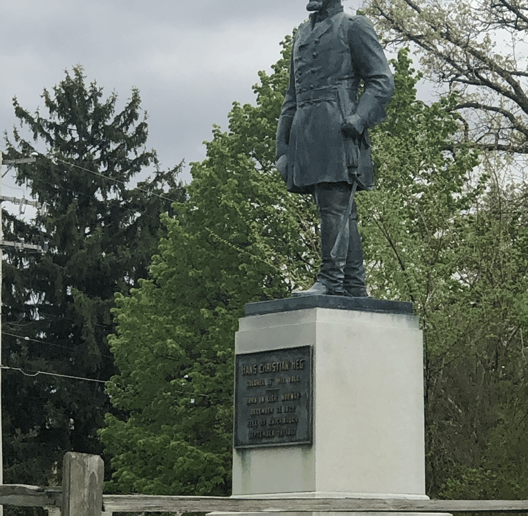 statue of a bearded man 