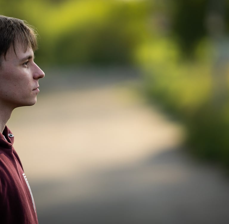 Sprercher Yan Rütt, fotografiert von Sprecherkollegen Elia Ochmann