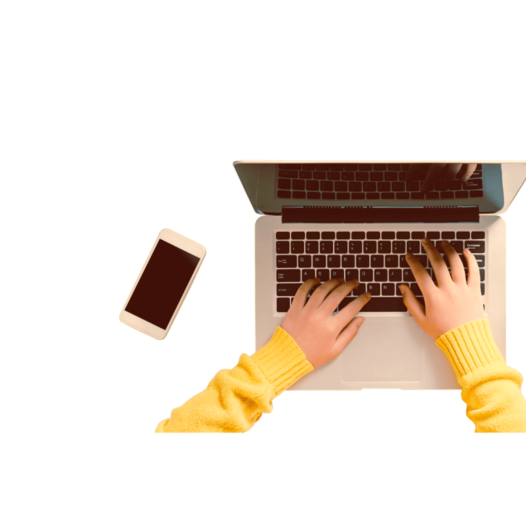 Un ordenador y un café