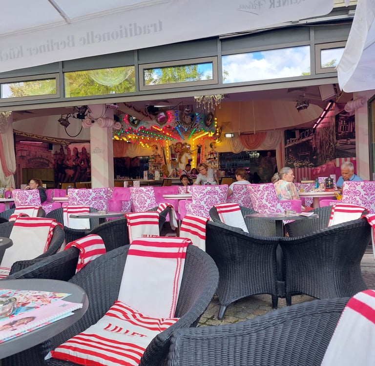 Karrussel-Bar bei Die Wilde Mathilde