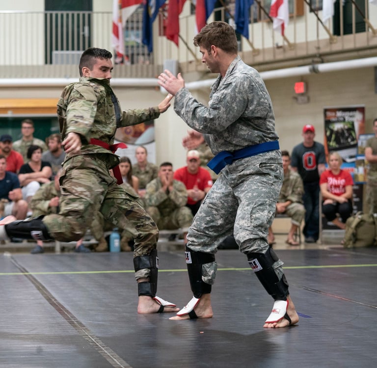 Combatives para Perda de Peso: Como o Treinamento Militar Pode Ajudar a Emagrecer, Definir o Corpo