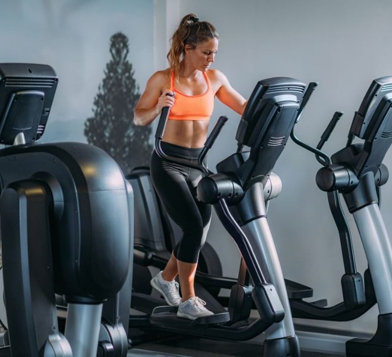 Treino de Elíptico para Perda de Peso: O Que É, Para Que Serve, Benefícios e Resultados