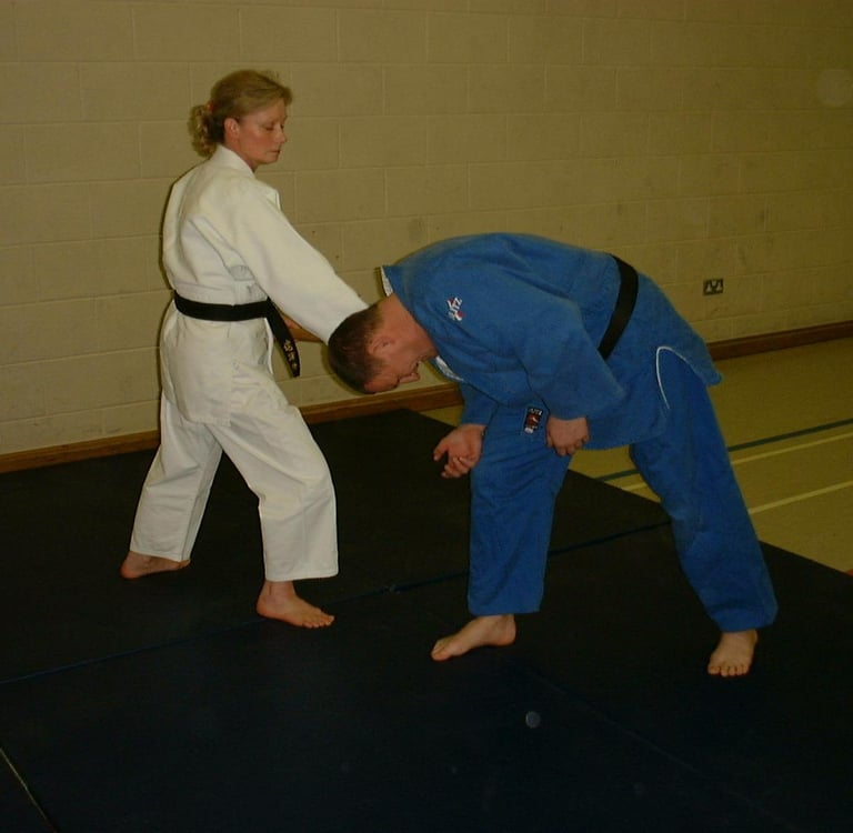 Treino de Taiho Jutsu para Perda de Peso: Benefícios, Como Funciona.