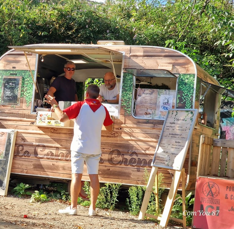vente de crêpe sur la friche des ponts 
