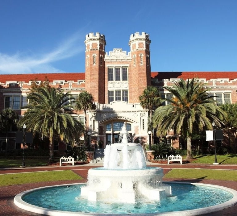 university of florida front with fountain