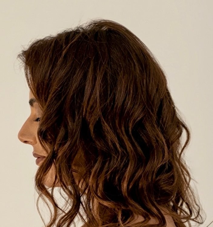 cabelos caracóis feitos por dayze beauty para ensaio fotográfico 