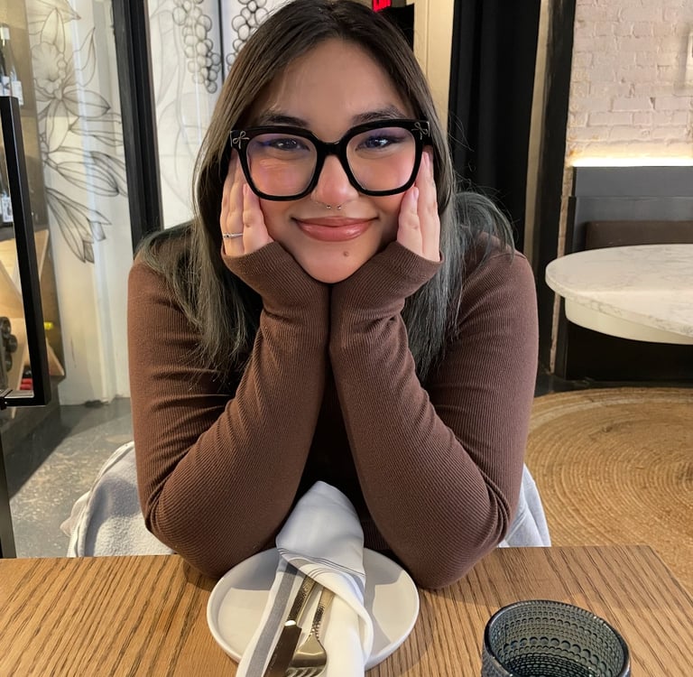 Pace University Delta Phi Epsilon Brie L