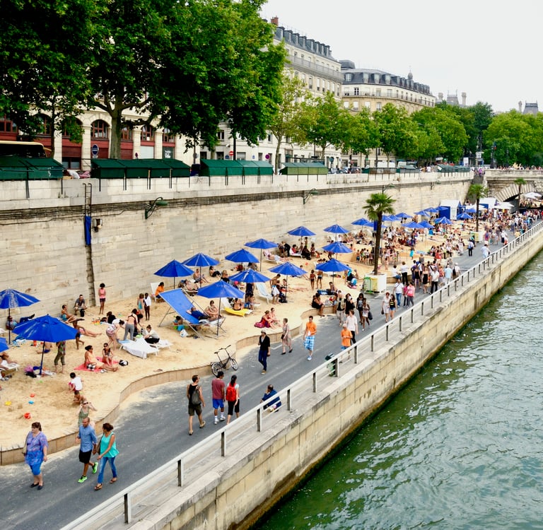 Paris Plage City Center Walking Tour