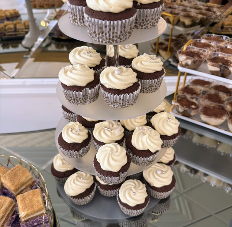 expozitie prajituri la eveniment 1