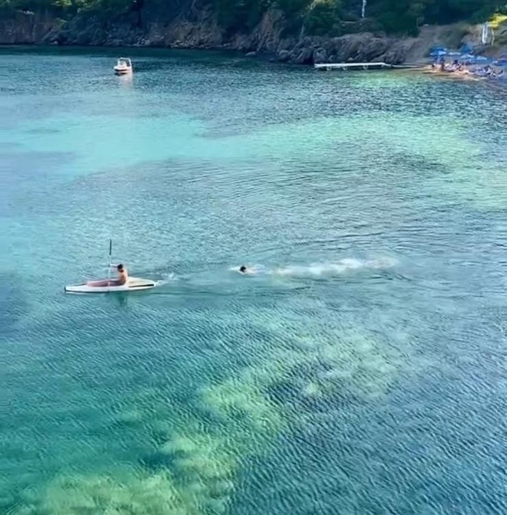 Baignade à Skala Ermogenis - Ile grecque de Lesbos