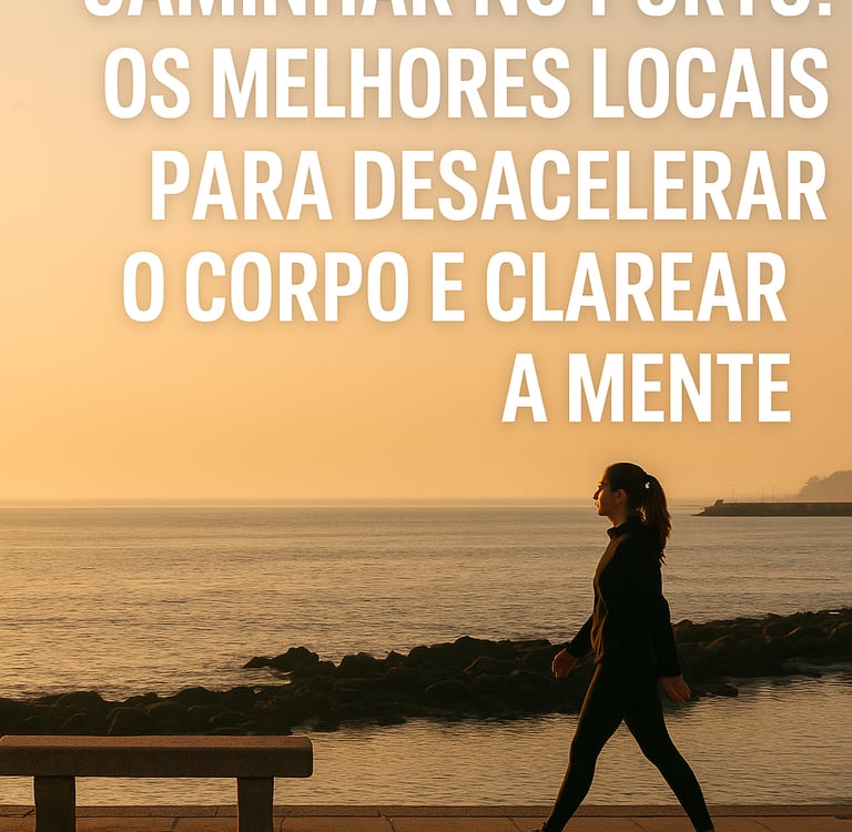 pessoa caminhando em frente ao mar