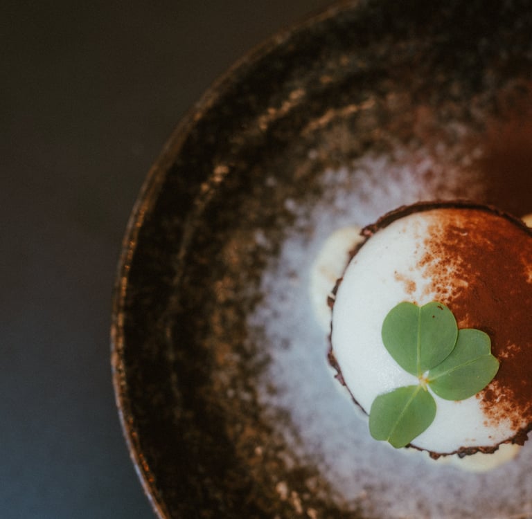 Photographie culinaire d'un dessert du restaurant Martin Paris