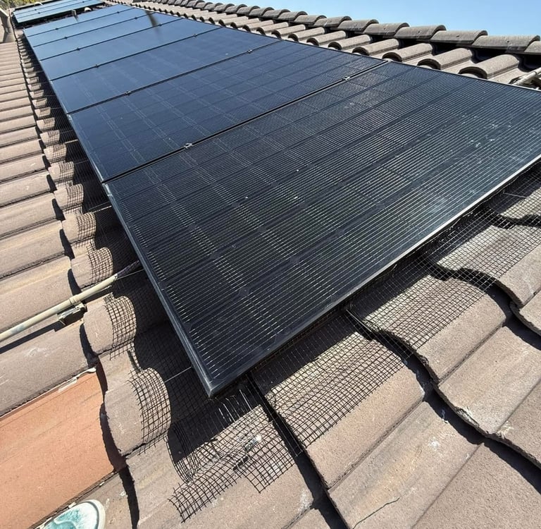 Solar panel Bird proofing with mesh wire