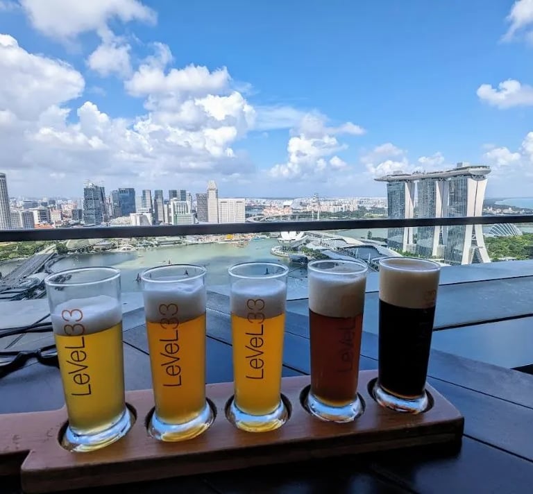 Craftbeer at the top of the world at LeVeL33 Microbrewery in Singapore