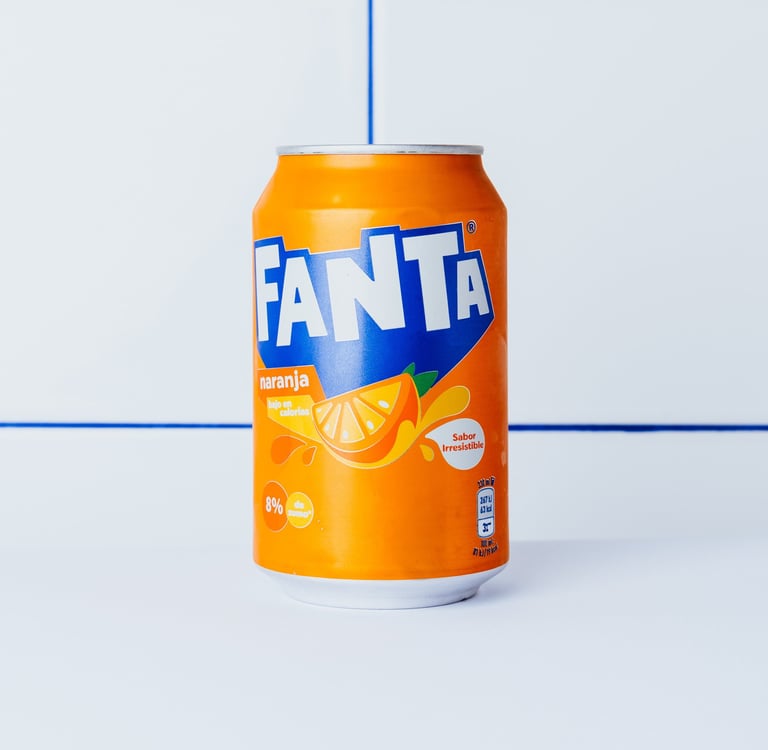 Lata de Fanta naranja, disponible en Flipa