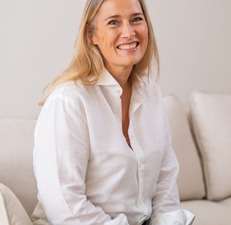 Photo de Juliette Viel souriante de face