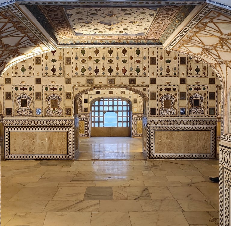 sheesh-mahal-jaipur-india.jpg