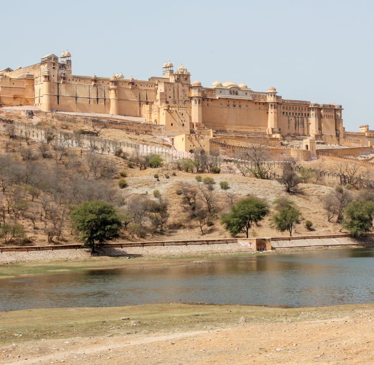 amber-fort-tour-guide.jpg