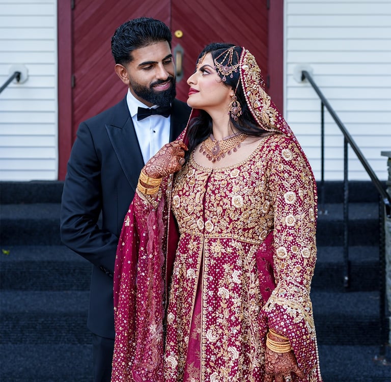 Pakistani bride in traditional wedding attire