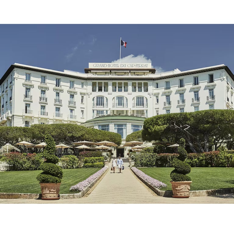 Grand-Hôtel du Cap-Ferrat, A Four Seasons Hotel (photo by Expedia)