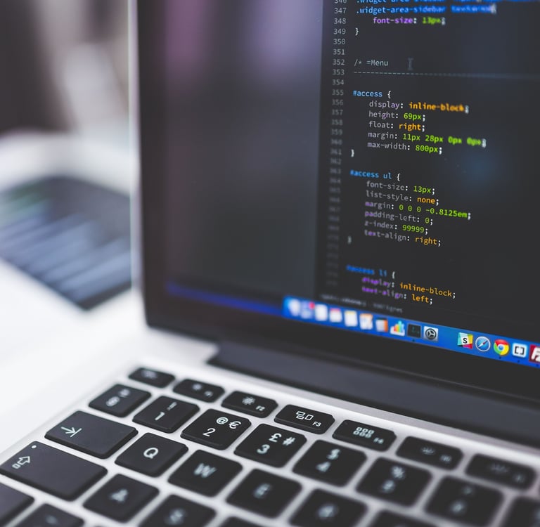 Web sajt optimizacija ključnih elemenata - kodovi, tehnički dug, sistematska optimizacija, debugging