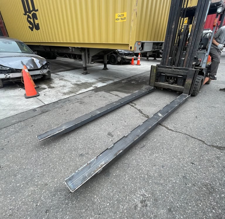 fork lift with fork extensions