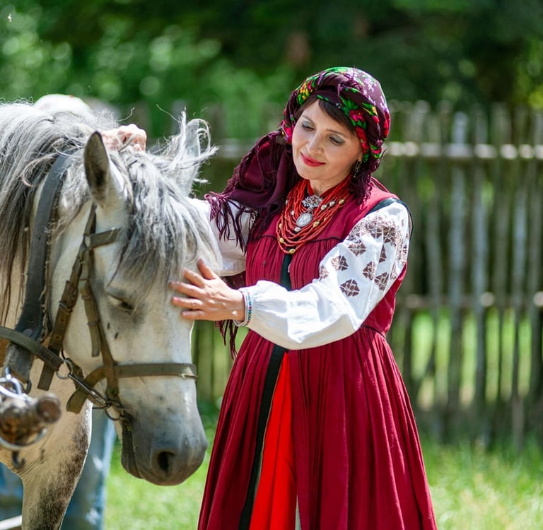 Slavenka u ukrajinskoj narodnoj nošnji koja draga konja..