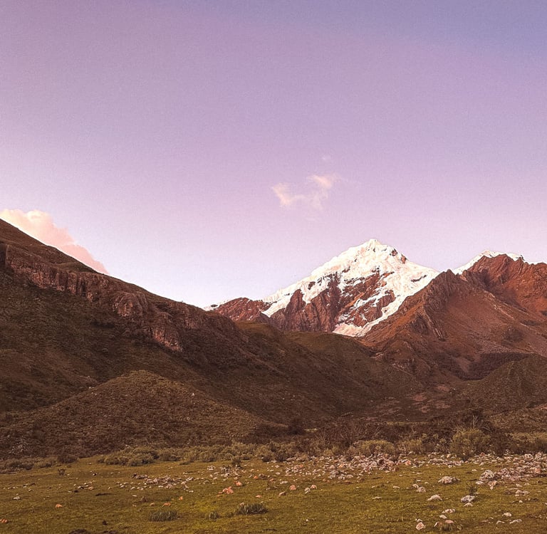 Laguna Tullpacocha hike, Huaraz, Peru, South America