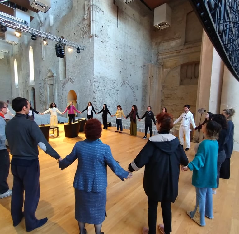 classe di bioenergetica a perugia con Arianna Isabella Curcio, auditorio san Francesco al prato, la cura della gioia
