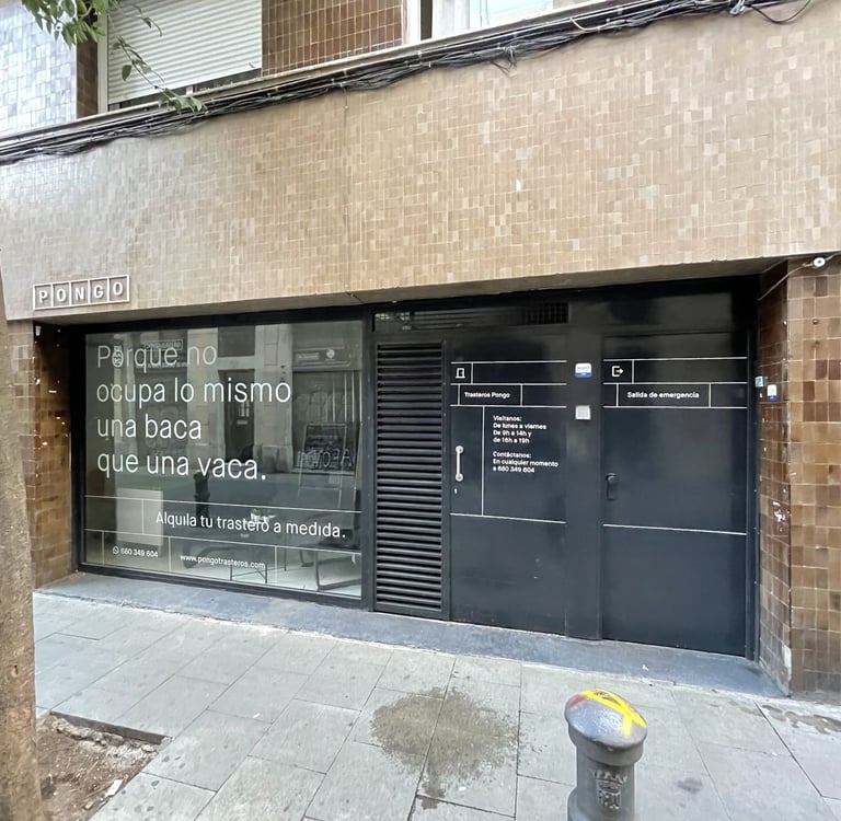 vinilo para cristalera troquelado, lettering, rótulo.