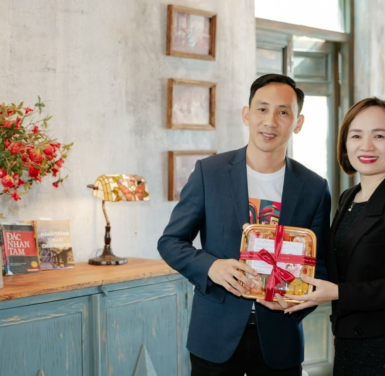 Hoạt động chuyên môn và đào tạo của Nguyễn Nam Thùy tại Prudential