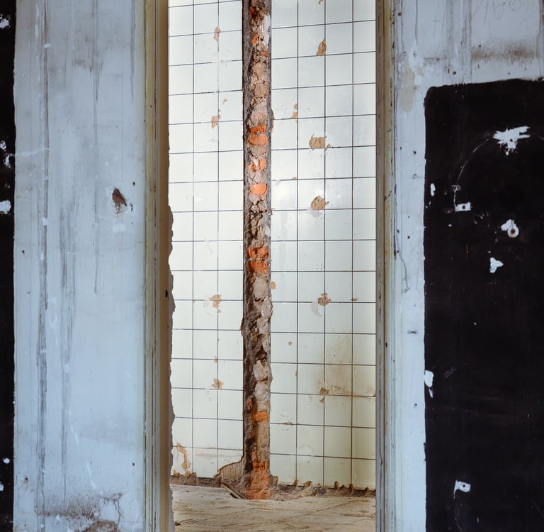 Ancien sanitaire suite à la démolition