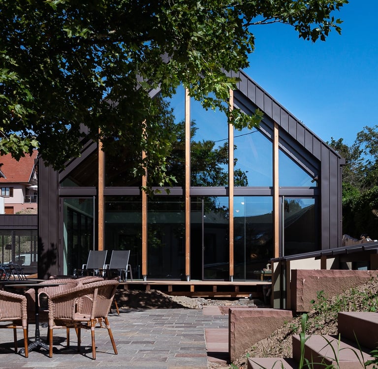 façade de l'espace SPA de l'hôtel L'Ami Fritz à OTTrott