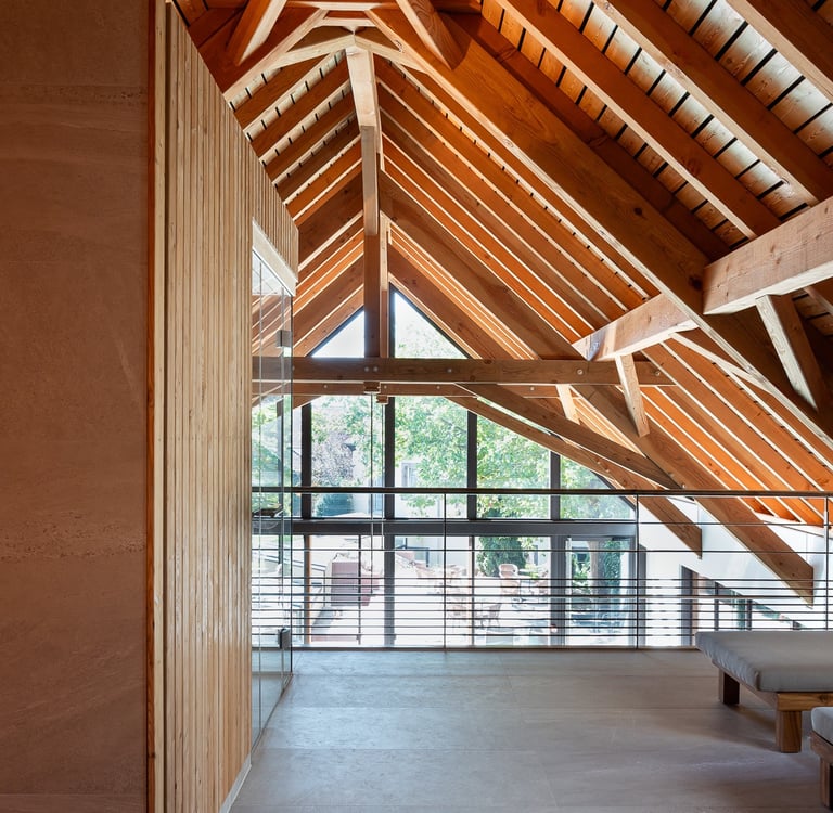 charpente bois du spa de l'hôtel L'Ami Fritz à Ottrott