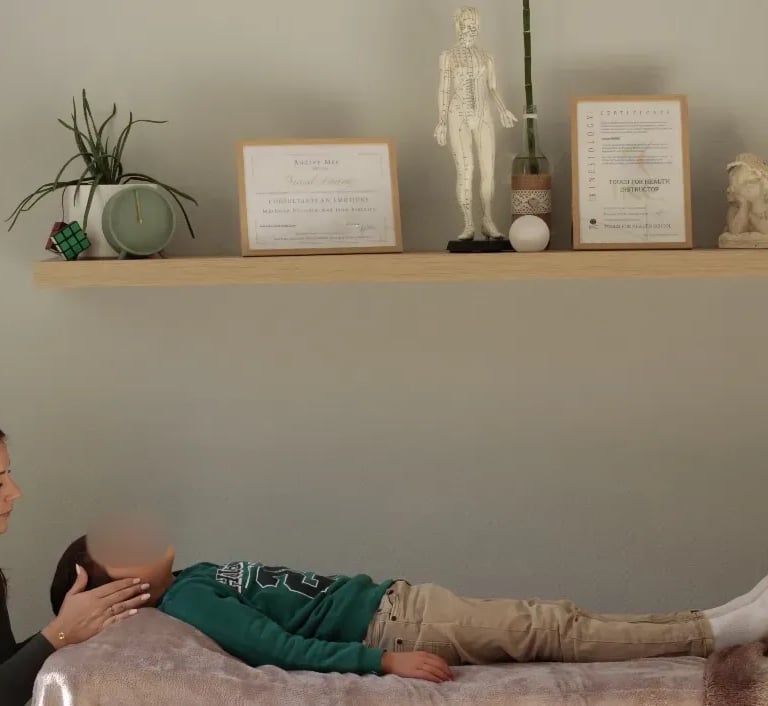 Séance kinésiologie enfant / bébé / nourrisson à Lisieux - Retrouver un équilibre