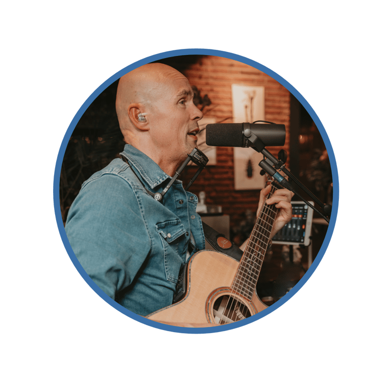 Live zanger Marco Starink op festival