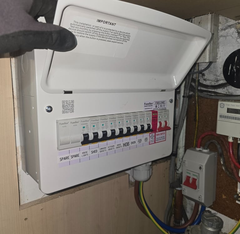 New consumer unit with DP Type A RCBOs and integral SPD with spare ways, Clearly labelled 