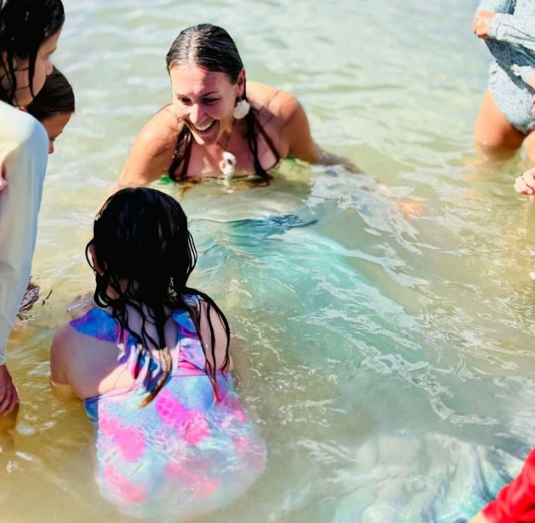 Professional Mermaid at a birthday party 