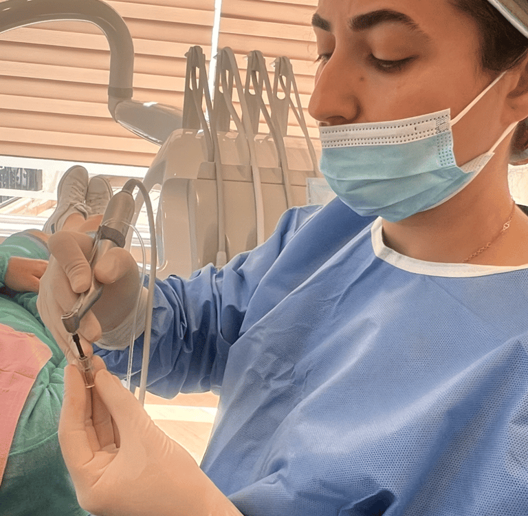 MED2 dental implants